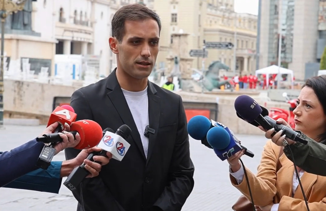 Мециновиќ: СДСМ покажа дека нема намера да се бори против власта и кохабитира со ДПМНЕ – Левица разговара со сите опозициски чинители