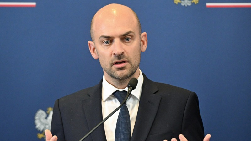 Захарова жестоко до Париз: „Баро е лажго“ – ја отфрли тезата дека Русија е слаба