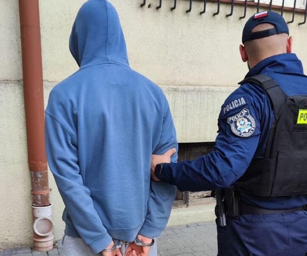 Во Полска уапсен тинејџер осомничен за планирање терористички напад