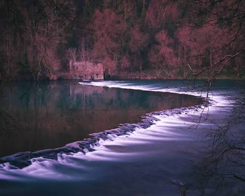 Трагедија во Хрватска – пет мигранти се удавија во реката Купа