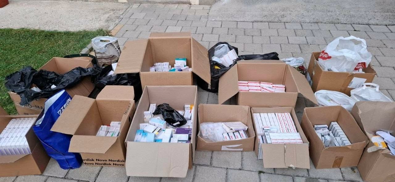 Некои од запленетите нелегални лекови биле наменети за домашниот, други за странскиот пазар