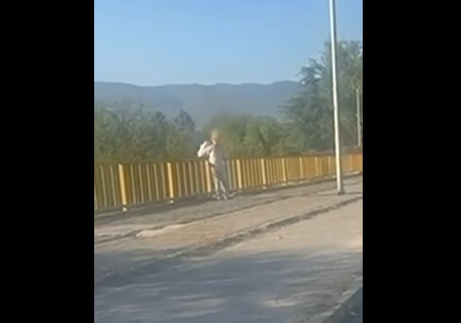 ВИДЕО: Казнета е жената со „Поршето“ која фрлаше ѓубре во Лепенец