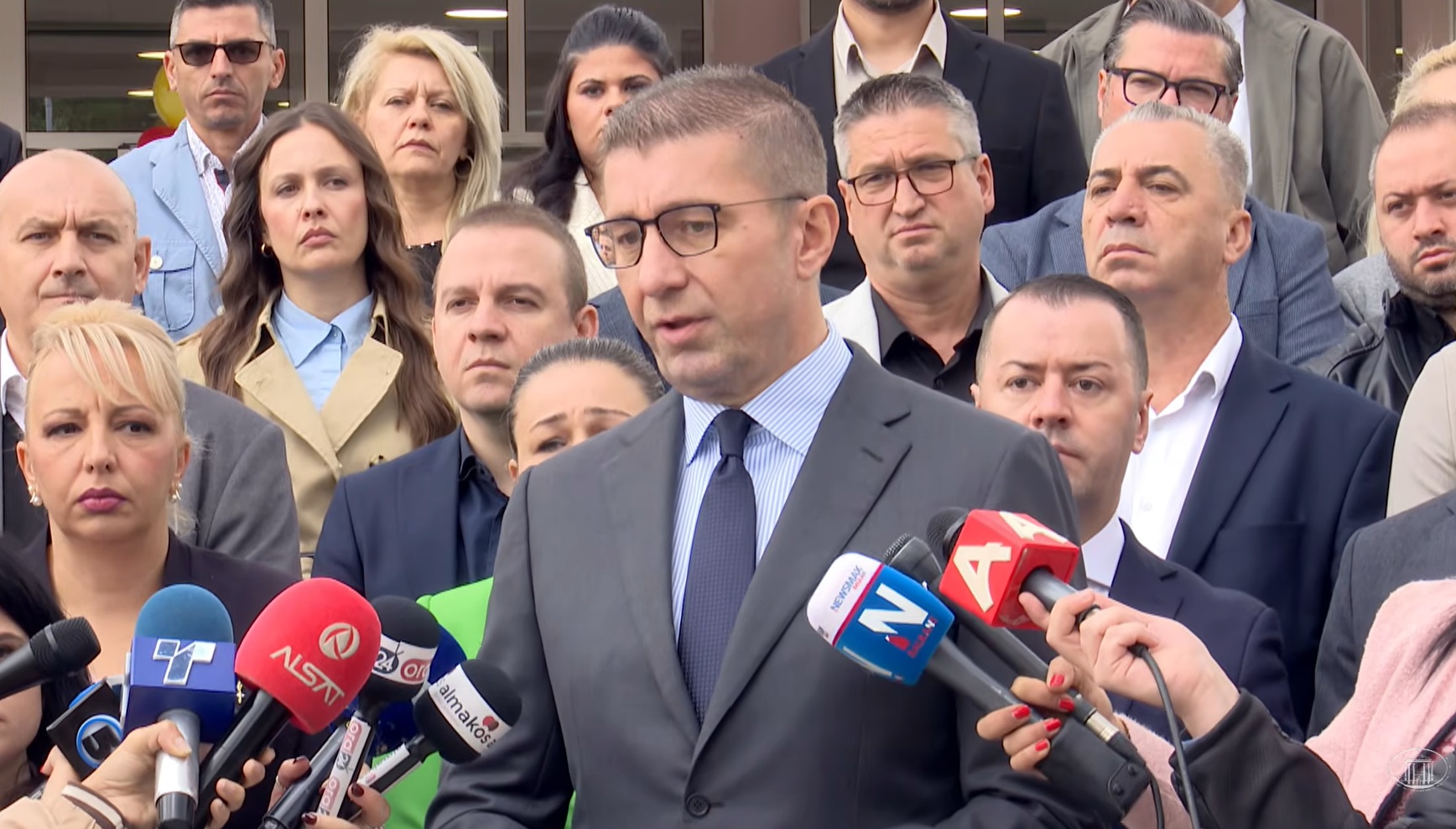 (ВИДЕО) Мицкоски: Направен е уапад и киднапирано е лице кое е бегалец од правдата, ова нема вака да заврши